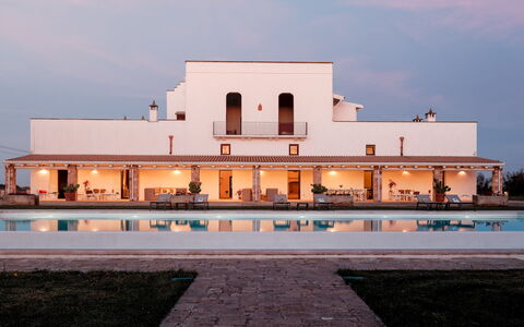 Masseria Samali 14+4: Dämmerung, Schwimmbad, Villa, Abend, Hazienda, Hotel, Resort