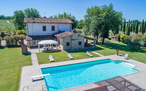 Casale la Splendida 10: Blau, Schwimmbad, Haus, Estate, Zuhause, Bauernhaus, Villa, Hazienda, Resort, Hütte