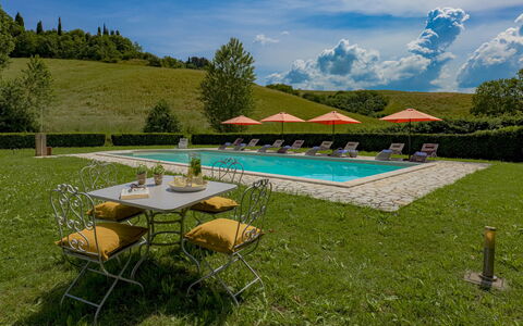 Villa Iside 8: Garten, Schwimmbad, Rasen, Eco Hotel, Resort, Landscaping, Gartenmöbel, Park, Hazienda, Bauernhaus