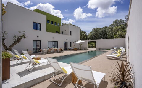 Villa Maria Paradiso 10: Wohngebiet, Zuhause, Urban Design, Estate, Wohnung, Villa, Landscaping, Schatten, Design, Schwimmbad