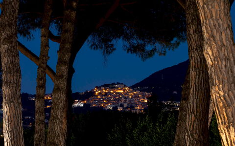 Antico Ceraso 10: Natur, Hügel, Landschaft, Nacht, Mitternacht, Abend, Dämmerung