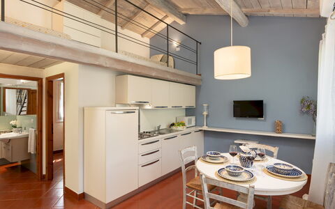 Valleverde 28+2: Möbel, Interior Design, Flooring, Zimmer, Decke, Fussboden, Beleuchtung, Wohnung, Stuhl, Zuhause