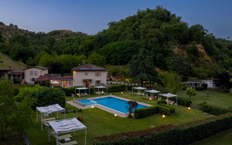 Valleverde 28+2: Schwimmbad, Resort, Hazienda, Hinterhof
