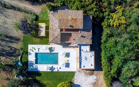 Villa Ardente 12+1: Schwimmbad, Wohngebiet, Estate, Zuhause, Resort, Villa, Vogelperspektive, Eco Hotel, Bauernhaus, Landscaping