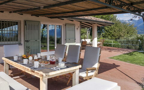 Villa del Prato 8: Möbel, Tabelle, Stuhl, Holz, Gartenmöbel, Küche & Esszimmer Tisch, Tisch Im Freien, Veranda, Schatten, Outdoor Struktur