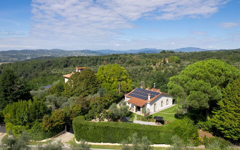 La Villanella 6: Baum, Natur, Haus, Zuhause, Vegetation, Wohngebiet, Landschaft, Dach, Ländliches Gebiet, Hügel