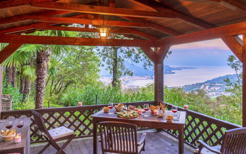 Tenuta Navelli 12+2: Resort, Möbel, Veranda, Eco Hotel, Stuhl, Schatten, Deck, Gartenmöbel, Holzbeize, Tisch Im Freien