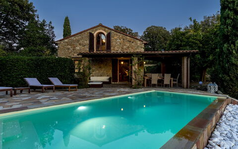 La Nula 4: Schwimmbad, Estate, Hütte, Hazienda, Resort, Eco Hotel, Bauernhaus, Villa, Hinterhof, Thermae