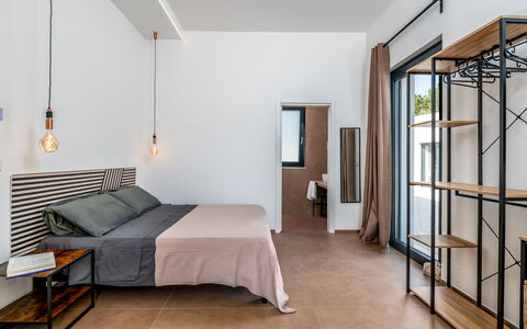 Kapoka 6: Möbel, Interior Design, Flooring, Fussboden, Holz, Schlafzimmer, Decke, Beleuchtung, Bett, Zimmer