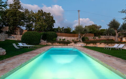 Trullo Luna 6+1: Schwimmbad, Blau, Verbundwerkstoff, Water Feature, Hazienda, Resort, Thermae, Estate, Landscaping, Hinterhof