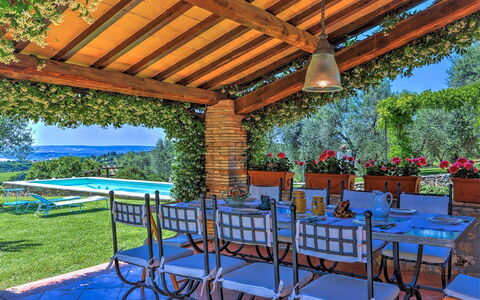 Casale Tre Cipressi 10: Blau, Schwimmbad, Möbel, Resort, Garten, Gartenmöbel, Estate, Eco Hotel, Hazienda, Terrasse