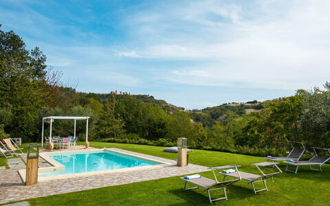 Casalina 8: Schwimmbad, Gartenmöbel, Resort, Garten, Grundstueck, Möbel, Eco Hotel, Freizeit, Hinterhof, Landscaping