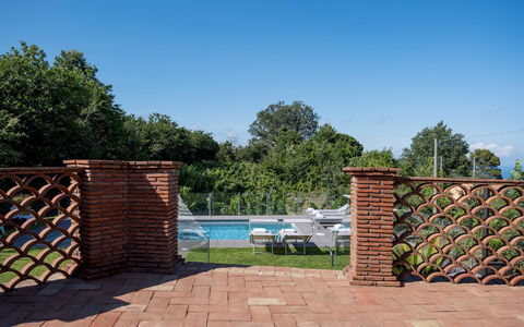 Vigne Dell'Etna 6: Wand, Backstein, Mauerwerk, Verbundwerkstoff, Schatten, Garten, Design, Schwimmbad, Landscaping