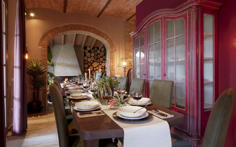 Agriresort Bacaringhe 13: Möbel, Interior Design, Tabelle, Stuhl, Esszimmer, Küche & Esszimmer Tisch, Geschirr, Beleuchtung, Zuhause, Flooring
