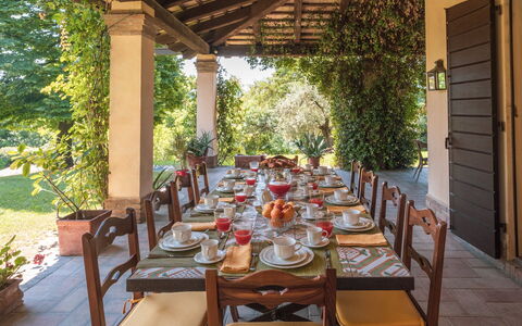 Dolce Collina 10: Möbel, Tabelle, Stuhl, Küche & Esszimmer Tisch, Garten, Gartenmöbel, Schatten, Eco Hotel, Resort, Tisch Im Freien