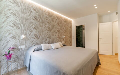 Dimora Mareblu 6: Interior Design, Wand, Flooring, Fussboden, Holz, Decke, Möbel, Schlafzimmer, Bett, Zimmer