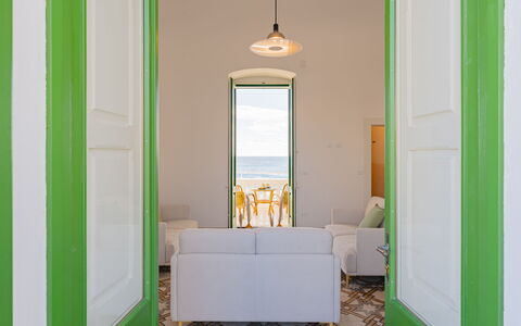 Villa Aristula 11: Meer, Fussboden, Ozean, Stuhl, Holzbeize, Farbe, Home Door