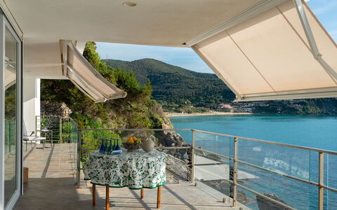 Villa Il Faro 10: Küsten Und Ozeanische Forms, Küste, Meer, Schatten, Ozean, Balkon, Eco Hotel, Bucht, Stuhl, Tropen