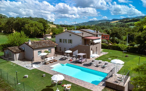 Villa Isola 8+2