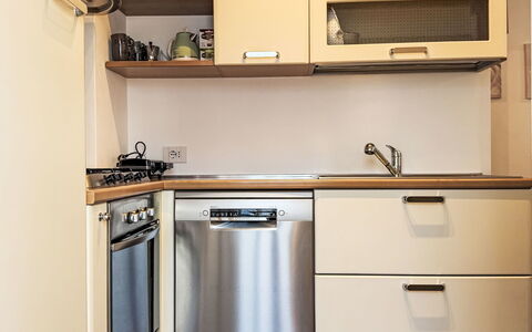Genzianella Alpine Apartment: Estate, Landscaping, Villa, Hecke, Balkon