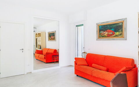 Alda: Estate, Landscaping, Villa, Hecke, Balkon