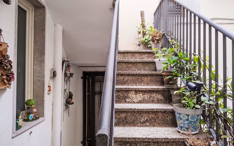 La Casa di Mary: Estate, Landscaping, Villa, Hecke, Balkon