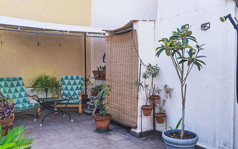 La Casa di Mary: Estate, Landscaping, Villa, Hecke, Balkon