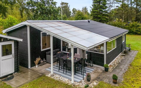Eike - from the Sea: Dach, Hütte, Solarenergie, Garten, Garten, Schatten, Design, Gartenbauten, Outdoor Struktur