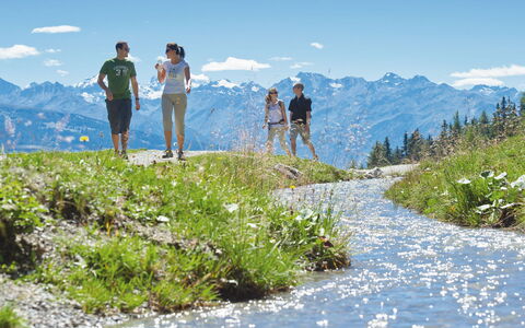 Les Ambassadeurs B 3: Bergforms, Berg, Gebirge, Hügel, Hochland, Erholung, Wildnis, Bergstation, Landschaft