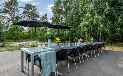 Carlina - from the Sea: Möbel, Stuhl, Gartenmöbel, Tabelle, Tisch Im Freien, Küche & Esszimmer Tisch, Schatten, Restaurant, Garten, Terrasse