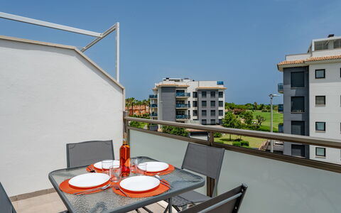 Oliva Nova Cabagua: Stuhl, Balkon