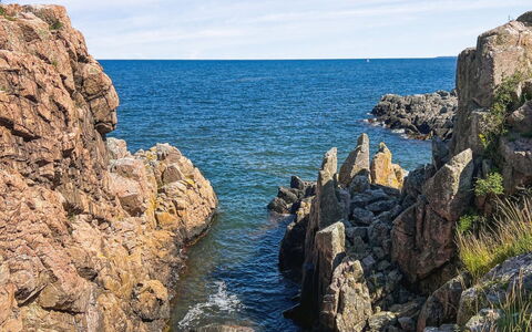 Sannie - 2.8Km from the Sea: Blau, \Fels, Wasser, Terrain, Bedrock, Küste, Zutageliegen, Küsten Und Ozeanische Forms, Wasserlauf