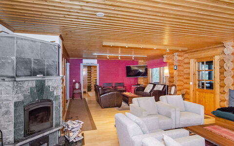 Lieksa 724: Holz, Decke, Interior Design, Möbel, Fussboden, Zuhause, Wohnzimmer, Hütte, Zimmer, Blockhaus