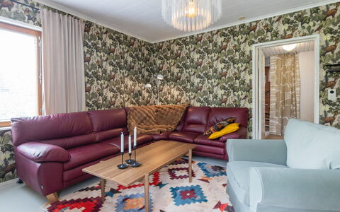 Alpola: Interior Design, Möbel, Flooring, Wand, Fussboden, Holz, Decke, Couch, Wohnzimmer, Zimmer