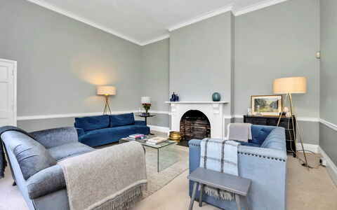 Clavering Hall: Interior Design, Flooring, Fussboden, Möbel, Wand, Couch, Decke, Wohnzimmer, Zimmer, Beleuchtung