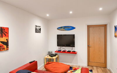 Bude, Upper Deck