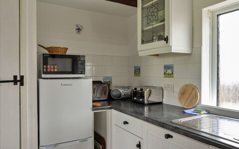 Mucklow, Quinceborough Farm: Küche, Küchengerät, Major Appliance, Countertop, Interior Design, Holz, Cabinetry, Flooring, Haushaltsgerät, Zimmer