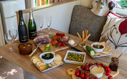 Stargazey: Essen, Geschirr, Zutat, Obst, Tabelle, Produzieren, Fingerfood, Servierware