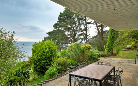 Little Watch House: Meer, Ozean, Garten, Schatten, Küste, Gartenmöbel, Tropen, Eco Hotel, Landscaping, Balkon