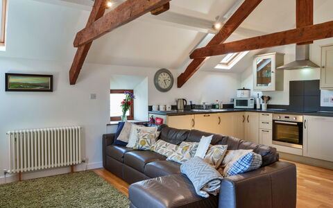 Little Norley: Möbel, Interior Design, Holz, Flooring, Decke, Couch, Fussboden, Zimmer, Zuhause, Wohnzimmer