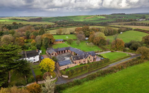 Old Nog Cottage, Stowford: Haus, Wohngebiet, Landschaft, Zuhause, Einfach, Dach, Ländliches Gebiet, Estate, Menschliche Siedlung, Hütte