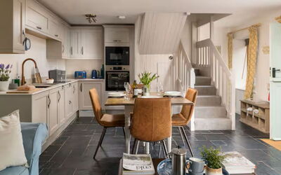 Coulscott Aylesbury Cottage