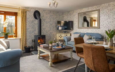 Coulscott Aylesbury Cottage
