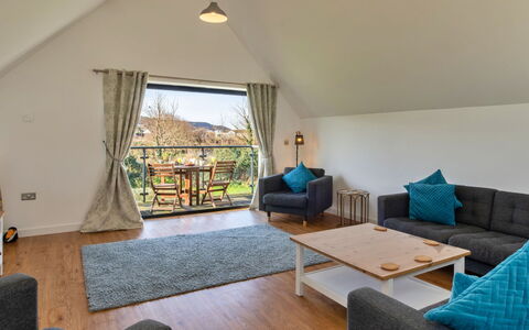 Greenway: Möbel, Flooring, Stuhl, Hütte, Küche & Esszimmer Tisch, Holzboden, Hartholz, Holzbeize, Kaffetisch, Wohnzimmer