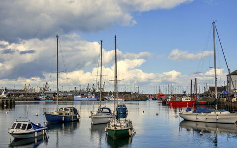 Palm Cott: Boot, Blau, Wasser, Wasservorräte, Gewässer, Watercraft, Boote Und Boating - Geräte Und Materialien, Yachthafen, Transport, Wasserweg