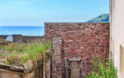 The Wash House, Kingsand: Wand, \Fels, Steinwand, Meer, Küste, Backstein, Ozean, Mauerwerk, Bucht