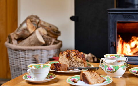 Drovers Retreat: Geschirr, Servierware, Tasse, Kaffeetasse, Drinkware, Teekanne, Essen, Dishware, Teetasse, Porzellan