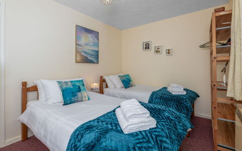 Nant Y Mynydd: Holz, Möbel, Zuhause, Schlafzimmer, Bett, Linens, Bettrahmen, Bedding, Bettdecke, Holzbeize