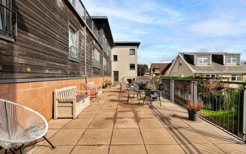 Riverside View: Geschirr, Servierware, Tasse, Kaffeetasse, Drinkware, Teekanne, Essen, Dishware, Teetasse, Porzellan