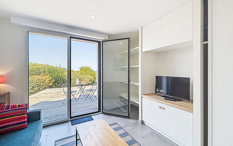 Beg en Aud: Interior Design, Möbel, Flooring, Fussboden, Decke, Zimmer, Wohnung, Couch, Wohnzimmer